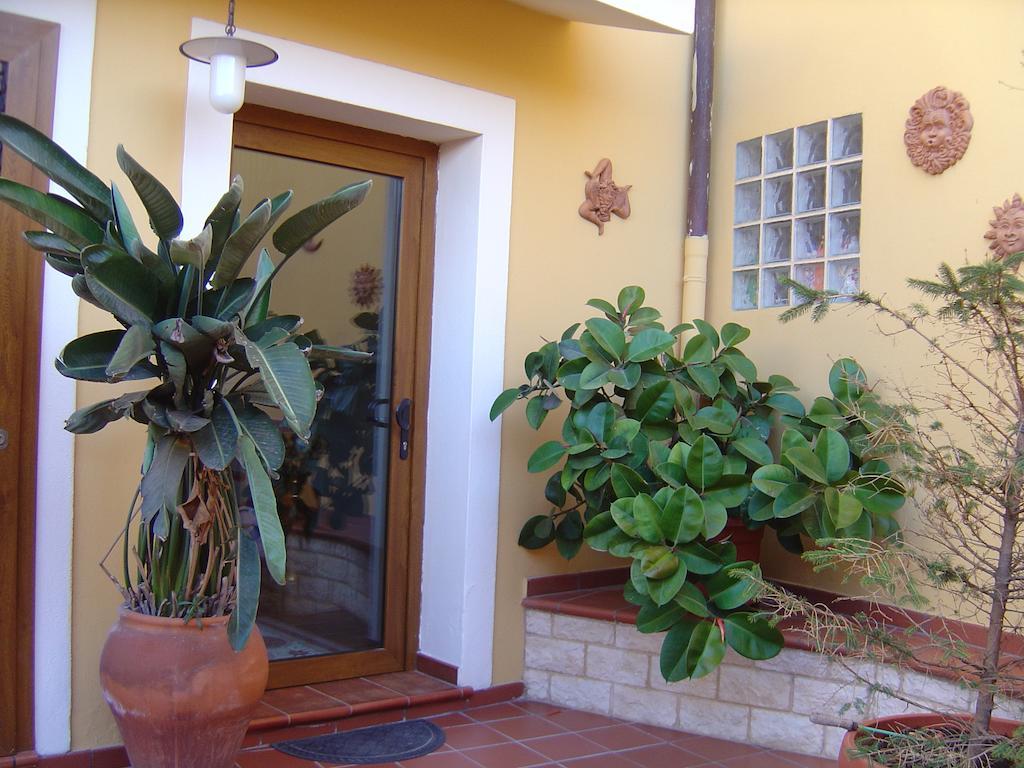 Casa Fertilia Apartamento Exterior foto