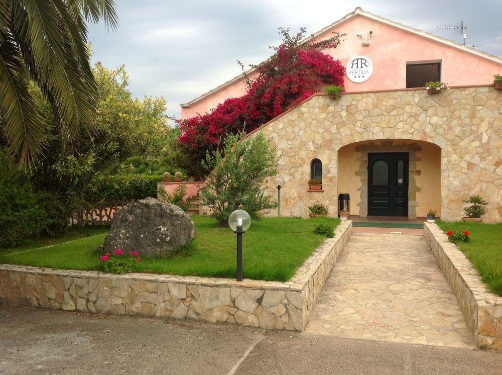 Casa Fertilia Apartamento Exterior foto